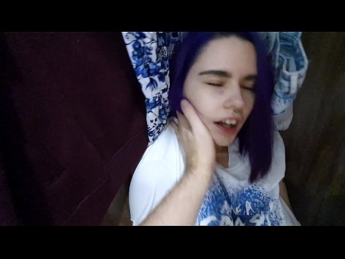 ❤️ Terjumpa adik saya di dalam almari dan membantunya merangkap ❤️❌ Lucah Rusia pada ms.niceporn.ru